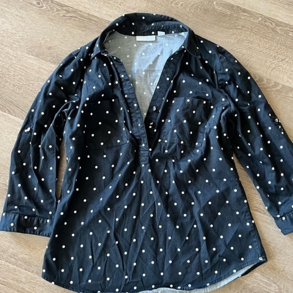 New York & CoSmall Black & White Pullover with Buttons